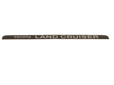 1996 Toyota Land Cruiser Emblem - 75435-60040