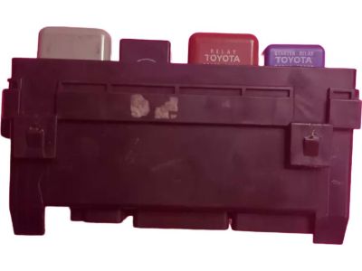 2001 Toyota Camry Relay Block - 82720-06020
