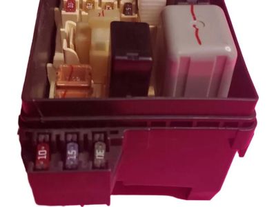 2001 Toyota Camry Relay Block - 82720-06020