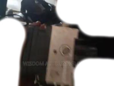 2015 Toyota Tundra ABS Control Module - 44050-0C521