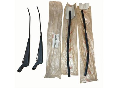 1983 Toyota Land Cruiser Wiper Blade - 85221-90A02
