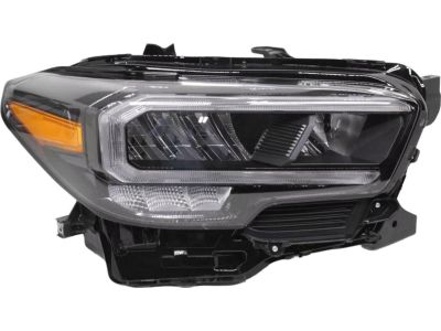 81110-04290 Toyota Passenger Side Headlight Assembly Product Photo 6 of 6