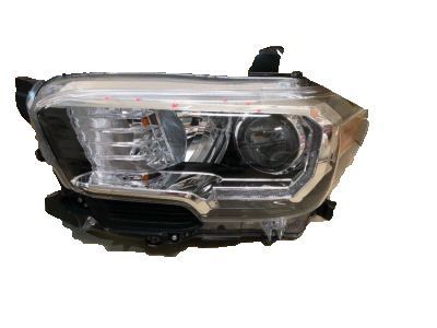 Toyota 81150-04270 Driver Side Headlight Assembly