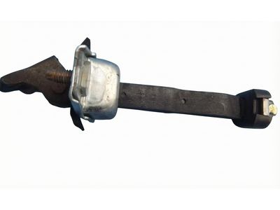 Toyota 68620-33031