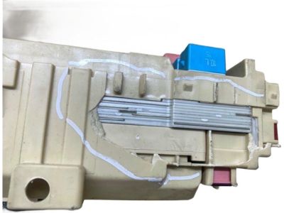 2011 Toyota Camry Fuse Box - 82730-06260