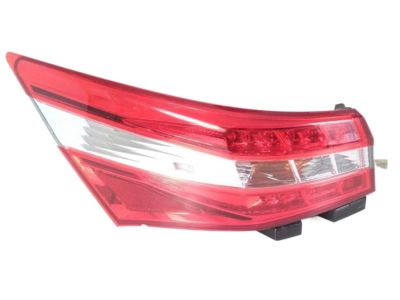 2018 Toyota Avalon Tail Light - 81560-07081