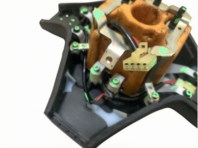 45112-14170 Toyota Steering Wheel Pad Product Photo 3 of 4