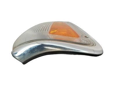 Toyota 81610-35201 Lamp Assy, Parking & Clearance, RH