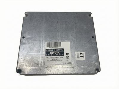 2002 Toyota Camry Engine Control Module - 89666-06240