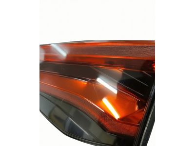 Toyota 81580-0R030