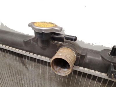 2004 Toyota Highlander Radiator - 16400-20220