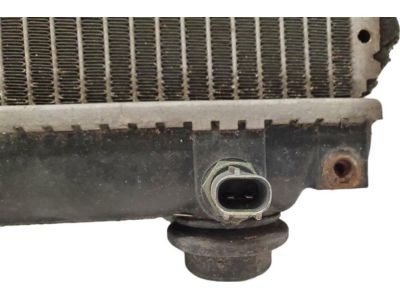 2004 Toyota Highlander Radiator - 16400-20220