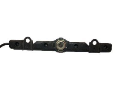 2004 Toyota Matrix Fuel Rail - 23807-88600