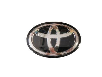 2022 Toyota Venza Emblem - 90975-02136