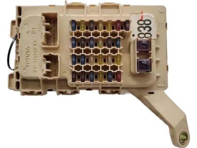 2004 Toyota Highlander Relay Block - 82730-48050