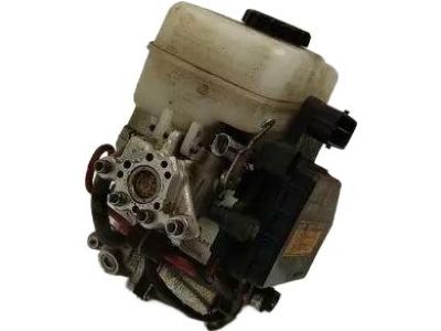 47025-35070 Toyota Brake Master Cylinder Sub-Assembly Product Photo 2 of 5