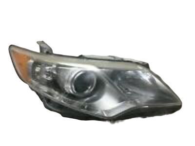 Toyota 81110-35100 Passenger Side Headlight Assembly Composite