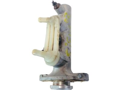 Toyota Sienna Brake Master Cylinder - 47201-08030