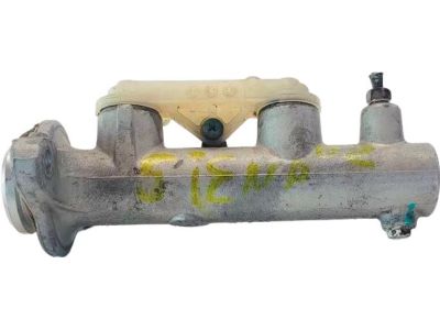 Toyota Sienna Brake Master Cylinder - 47201-08030