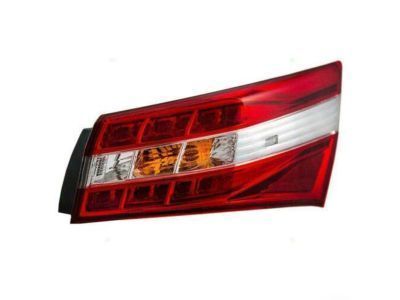 2013 Toyota Avalon Back Up Light - 81550-07070