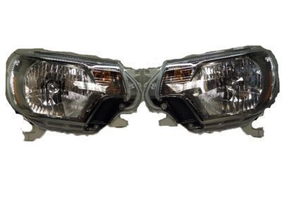 Toyota 81110-04221 Passenger Side Headlight Assembly