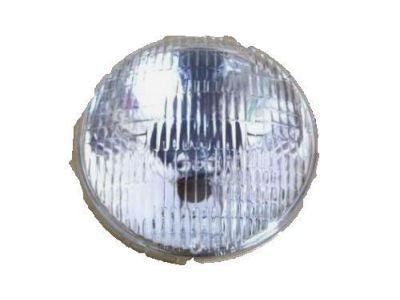 Toyota 90981-01015 Sealed Beam Lamp
