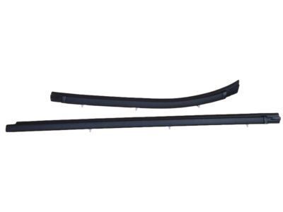 Toyota 68180-04010 Weatherstrip Assy, Rear Door Glass, Outer RH