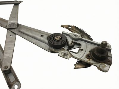 1995 Toyota Pickup Window Regulator - 69820-04021