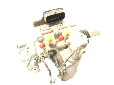 Toyota Prius V Brake Master Cylinder - 47050-47110