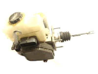 2010 Toyota Land Cruiser Brake Master Cylinder - 47025-60330