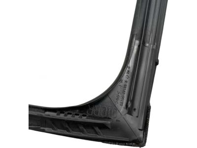 2018 Toyota Camry Window Run - 68142-33130