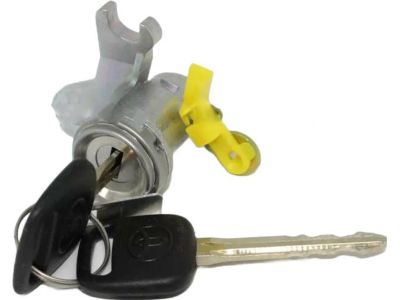 69052-33150 Toyota Door Lock Cylinder & Key Set Left Hand Product Photo 2 of 3