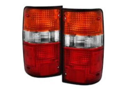 1993 Toyota Pickup Back Up Light - 81551-04010