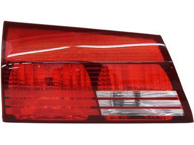 2004 Toyota Sienna Back Up Light - 81680-AE010