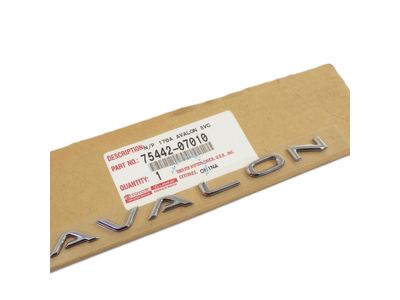 Toyota Avalon Emblem - 75442-07010