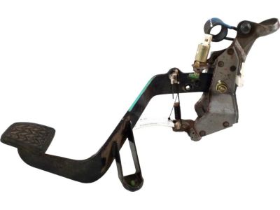 2004 Toyota RAV4 Clutch Pedal - 31301-42060