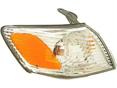 Toyota 81510-AA020 Lamp Assy, Front Turn Signal, RH