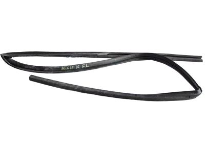 Toyota Highlander Window Run - 68151-0E051