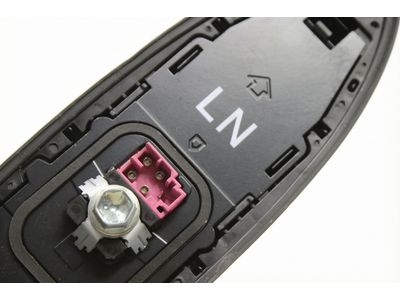 86077-04020 Toyota Antenna Outer Cover Kit Product Photo 3 of 4