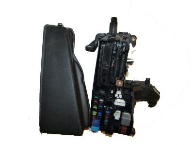 2012 Toyota Camry Fuse Box - 82720-33300