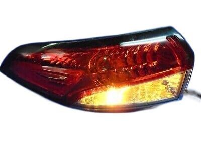 Toyota Corolla Tail Light - 81560-02C10