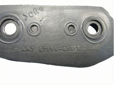 Toyota 67294-45010