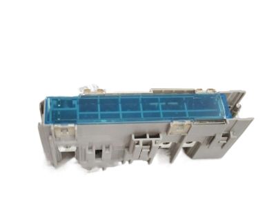 Toyota 82620-71012 Block Assembly, FUSIBLE