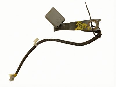 Toyota 73230-AD021-B0