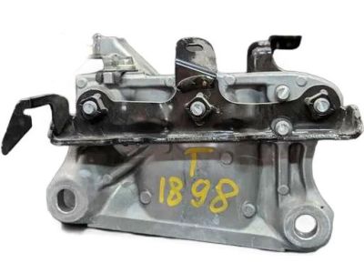 Toyota Highlander Engine Mount - 12304-F0010