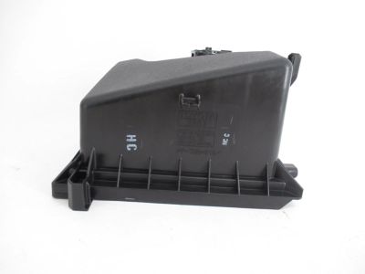 Toyota Camry Air Filter Box - 17705-25040