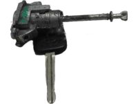 Toyota 69052-0E020 Cylinder & Key Set Toyota 69052-0E020 Cylinder & Key Set